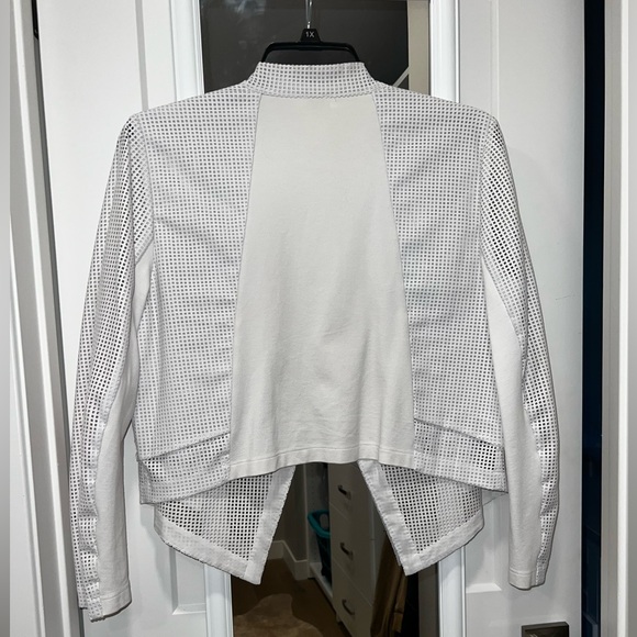 Chico’s | White Faux Leather Perforated Blazer Jacket - Picture 3 of 5